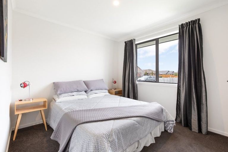 Photo of property in 2 Dyer Lane, Cambridge, 3434