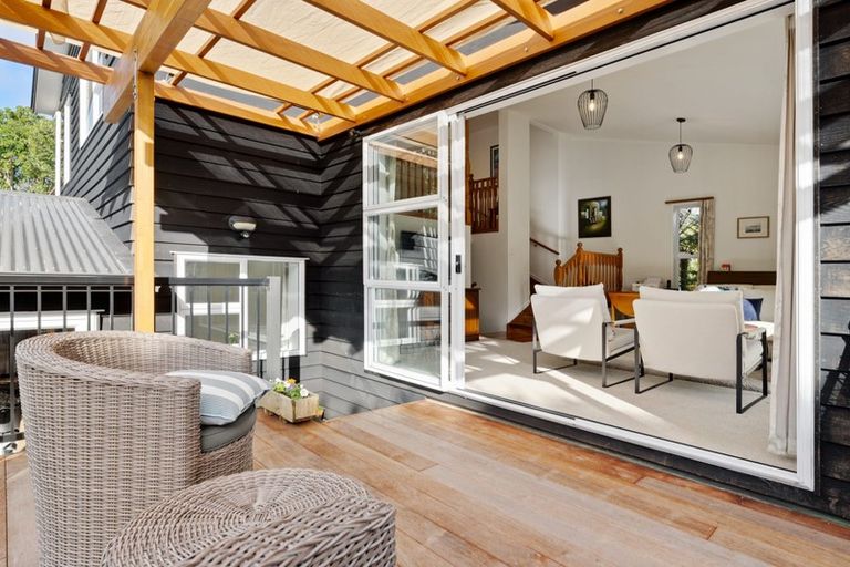 Photo of property in 99 Churchill Road, Murrays Bay, Auckland, 0630