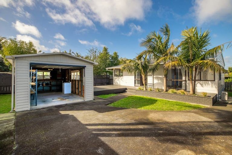 Photo of property in 18a Alberta Street, Point Chevalier, Auckland, 1022