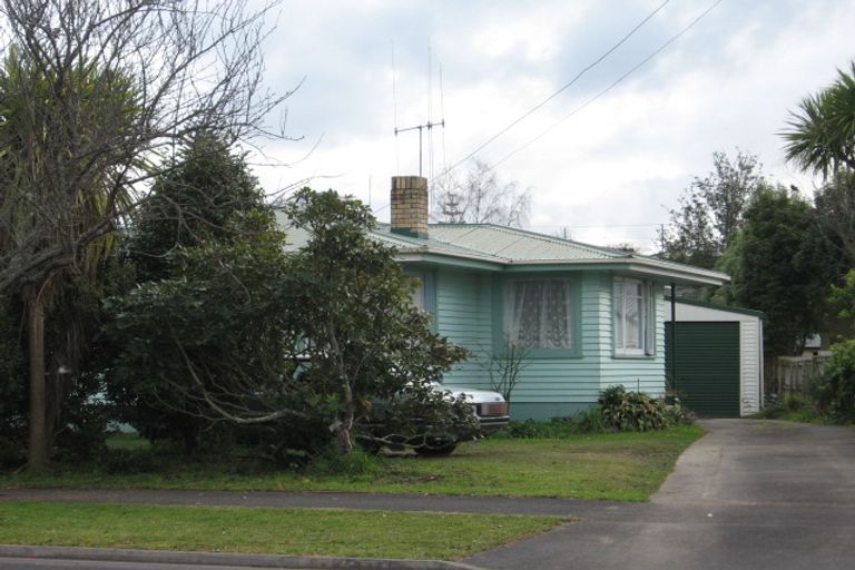 Photo of property in 33 Carrington Avenue, Hillcrest, Hamilton, 3216