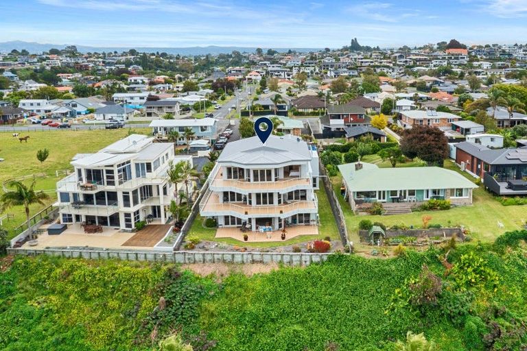 Photo of property in 201 Ngatai Road, Otumoetai, Tauranga, 3110