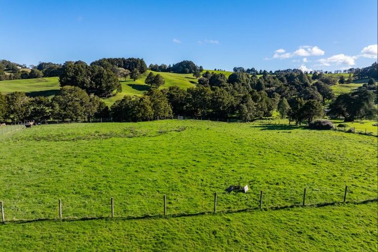 Photo of property in 124 Gray Road, Te Miro, Cambridge, 3496