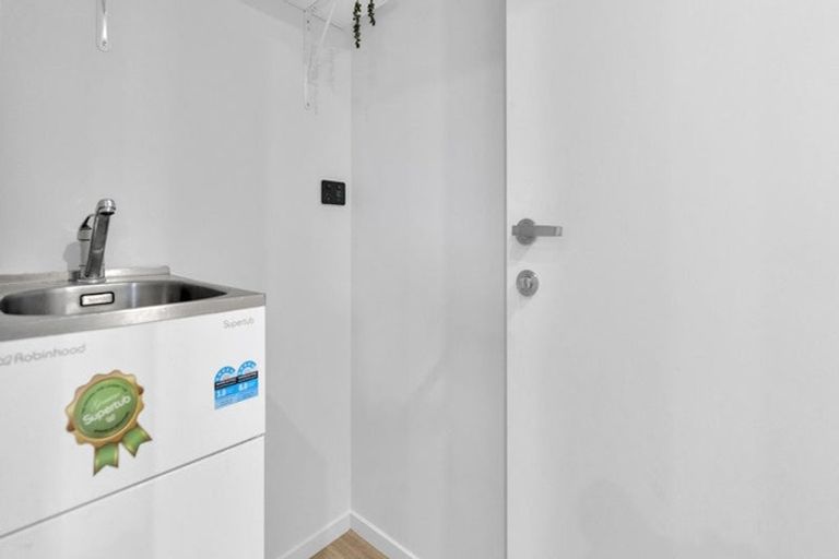 Photo of property in 17 Air Race Lane, Halswell, Christchurch, 8025