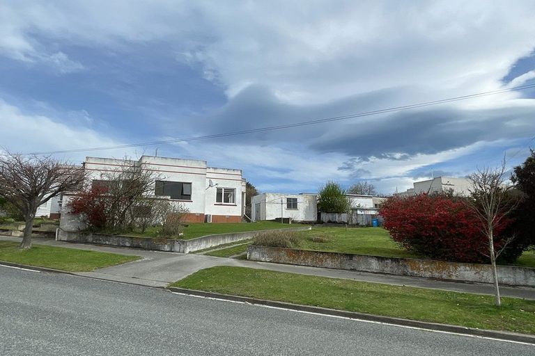 Photo of property in 27 Mowbray Street, Watlington, Timaru, 7910