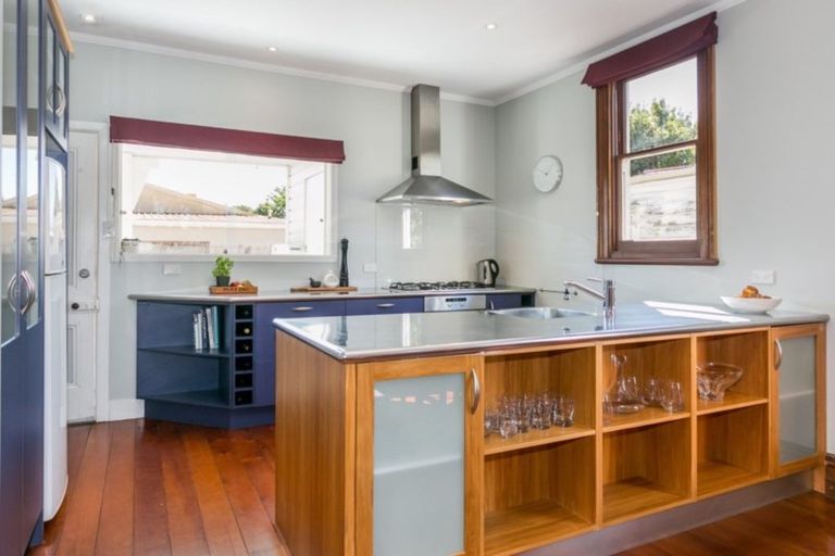 Photo of property in 29 Morris Street, Napier South, Napier, 4110