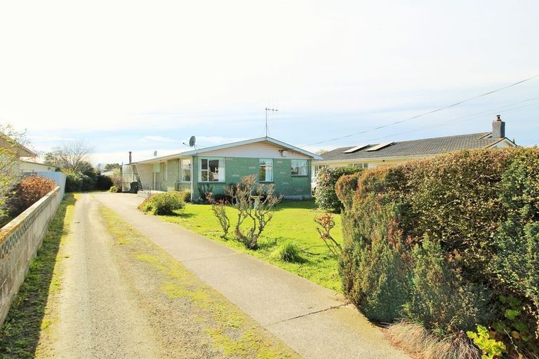 Photo of property in 5 Arthur Street, Holmes Hill, Oamaru, 9401