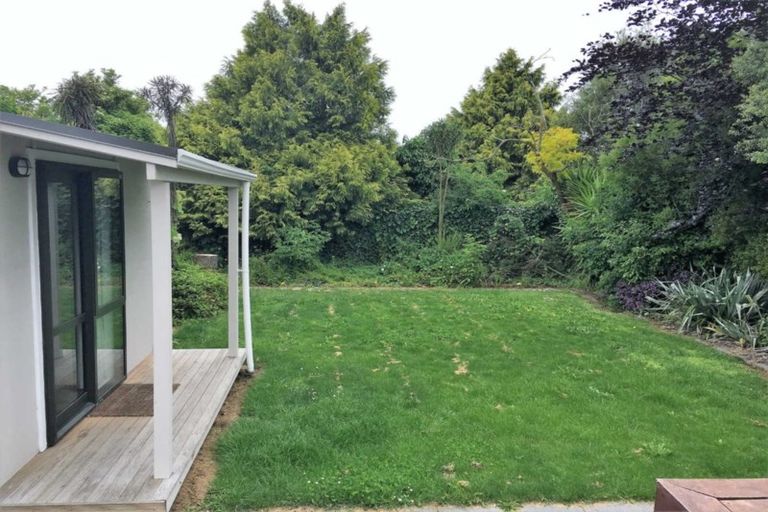 Photo of property in 47 Acacia Avenue, Upper Riccarton, Christchurch, 8041