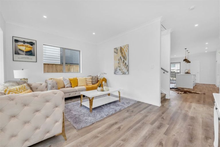 Photo of property in 213c Murphys Road, Flat Bush, Auckland, 2019