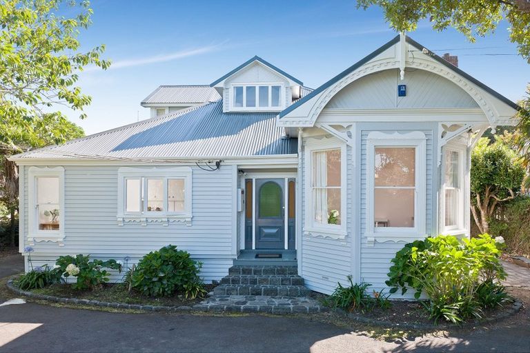 Photo of property in 1/37 Fairview Road, Mount Eden, Auckland, 1024