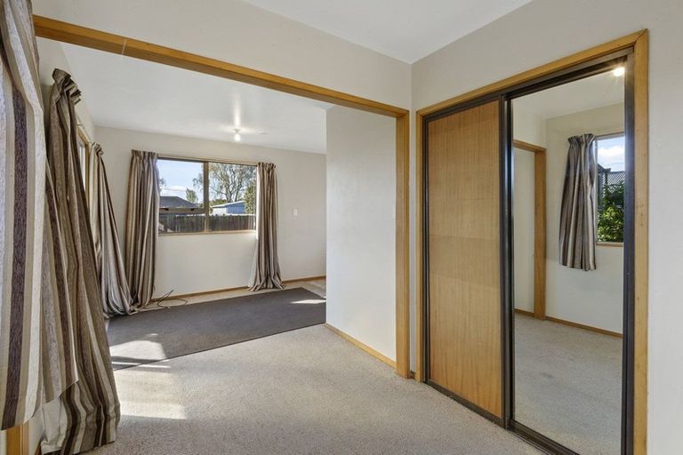 Photo of property in 417 Ilam Road, Bryndwr, Christchurch, 8053