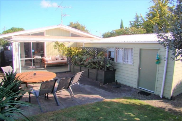 Photo of property in 2/132 Church Street, Onehunga, Auckland, 1061