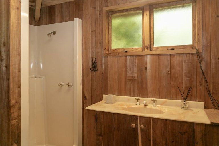 Photo of property in 11 Chesham Avenue, Waipahihi, Taupo, 3330