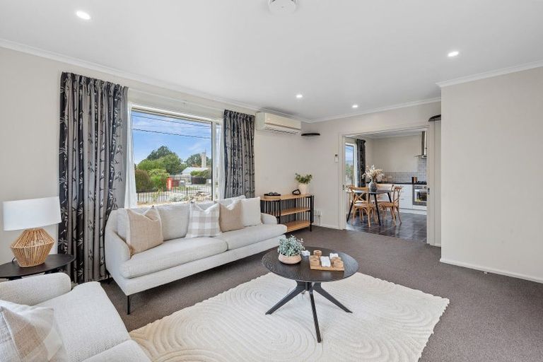 Photo of property in 9 Pembroke Street, Avondale, Christchurch, 8061