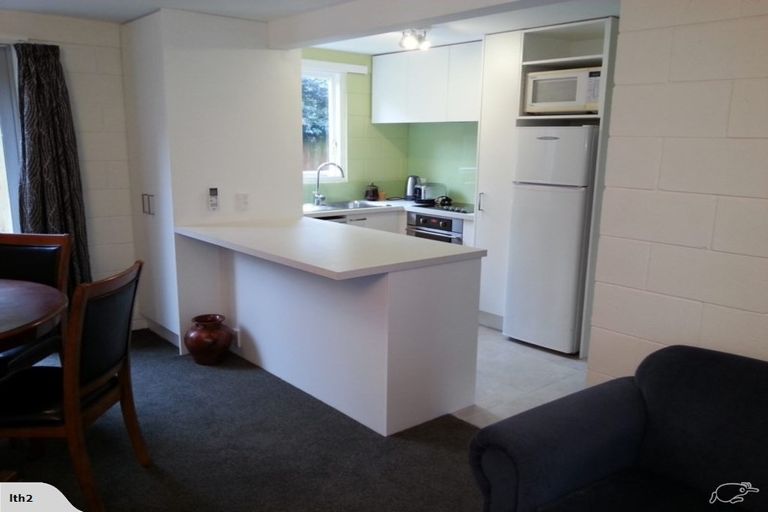 Photo of property in 1/137 Holly Road, St Albans, Christchurch, 8014