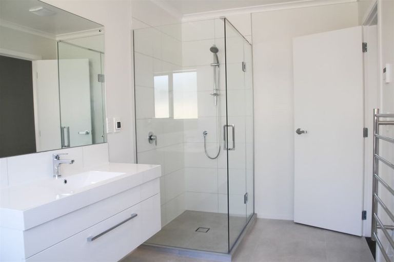 Photo of property in 44 Rochdale Drive, Churton Park, Wellington, 6037