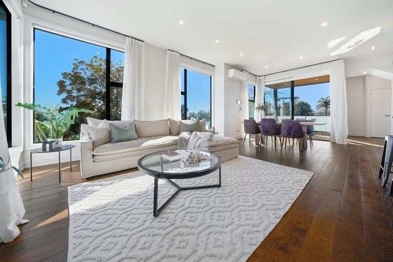 Photo of property in 48a Killarney Street, Takapuna, Auckland, 0622