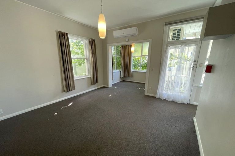 Photo of property in 199 The Terrace, Wellington Central, Wellington, 6011