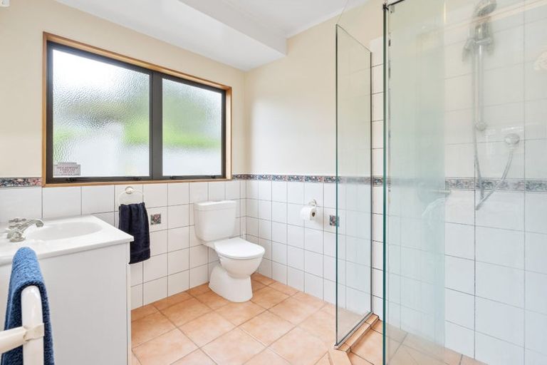 Photo of property in 35 Waitaua Road, Kauri, Kamo, 0185