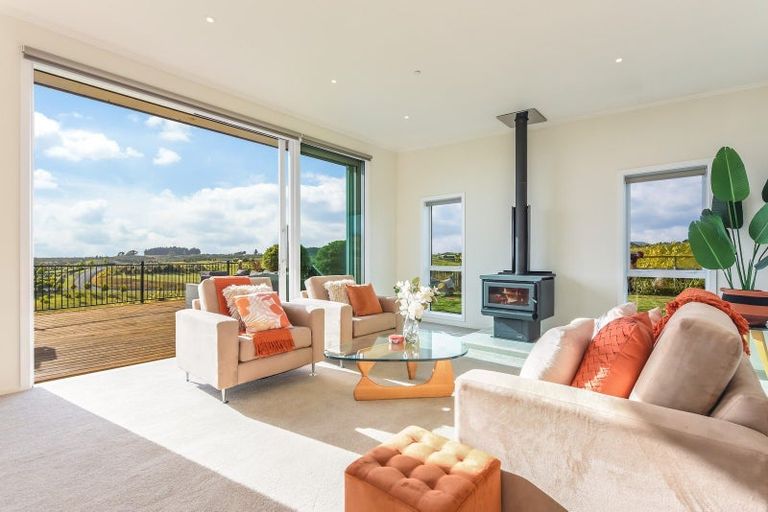 Photo of property in 12 Tiro Kina Road, Tasman, Upper Moutere, 7175