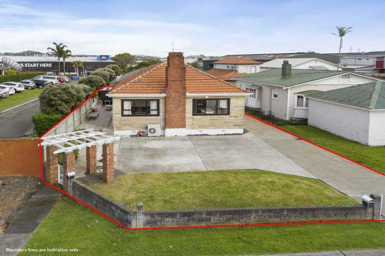 Photo of property in 12 Panorama Road, Mount Wellington, Auckland, 1060