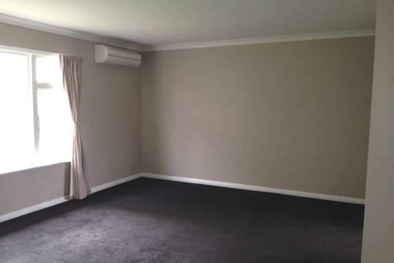 Photo of property in 17b Bradshaw Terrace, Riccarton, Christchurch, 8011