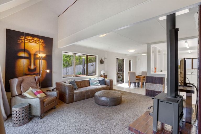 Photo of property in 16 Janome Place, Bucklands Beach, Auckland, 2014