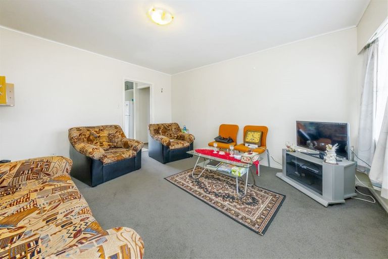Photo of property in 4/243a Saint George Street, Papatoetoe, Auckland, 2025
