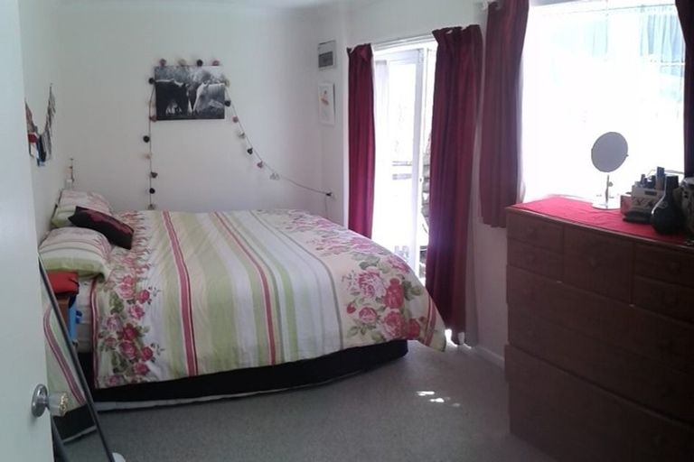 Photo of property in 1/29 Hathaway Avenue, Karori, Wellington, 6012