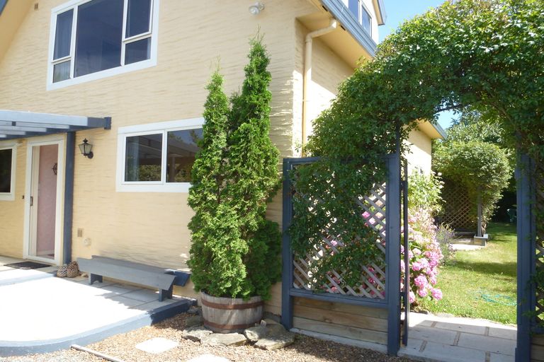 Photo of property in 14 Whitby Street, Clyde, 9330