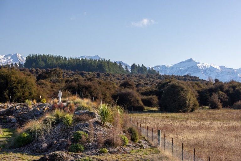 Photo of property in 19 Hikuwai Drive, Albert Town, Wanaka, 9305