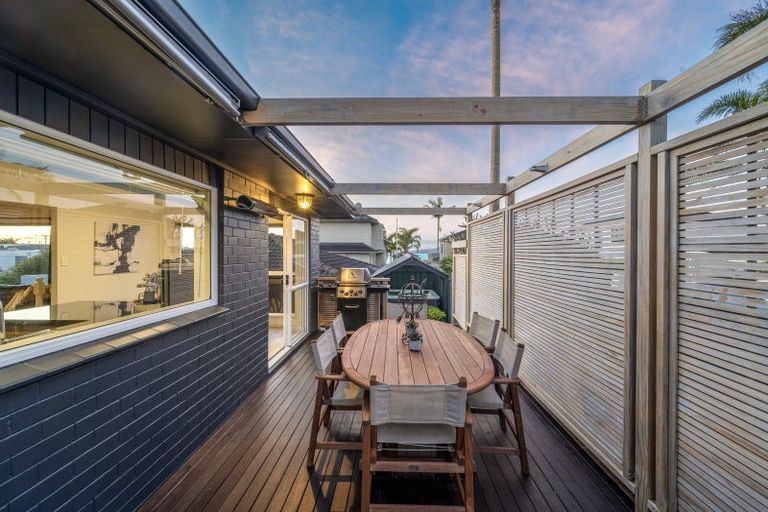 Photo of property in 32b Takutai Avenue, Bucklands Beach, Auckland, 2012