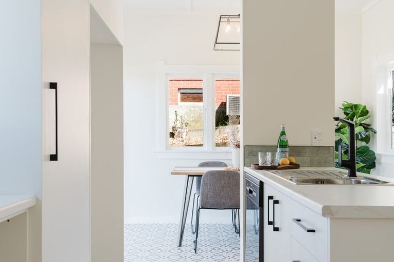 Photo of property in 17 Hinau Street, Maeroa, Hamilton, 3200