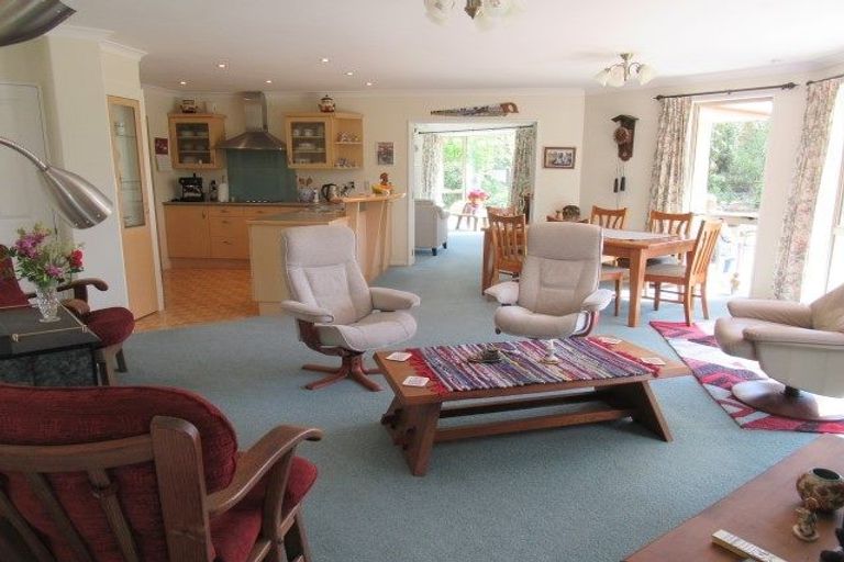 Photo of property in 1 Devonvale Lane, Amberley, 7410