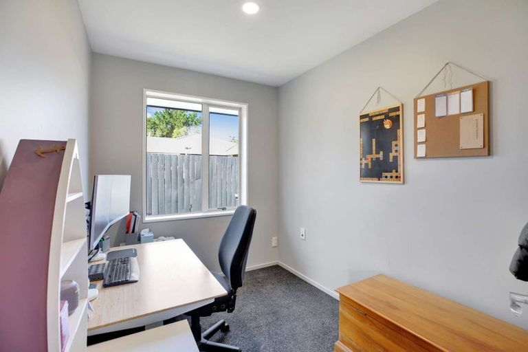 Photo of property in 453 Kainga Road, Brooklands, Christchurch, 8083