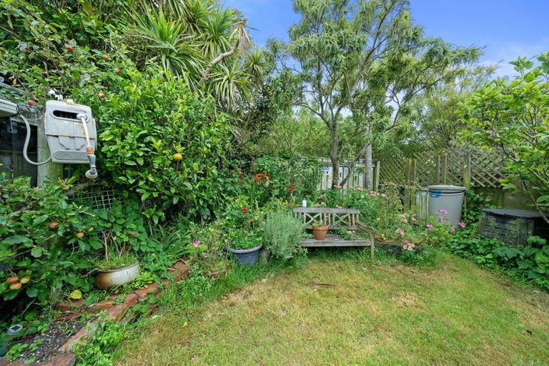 Photo of property in 16 Boyd Terrace, Newtown, Wellington, 6021