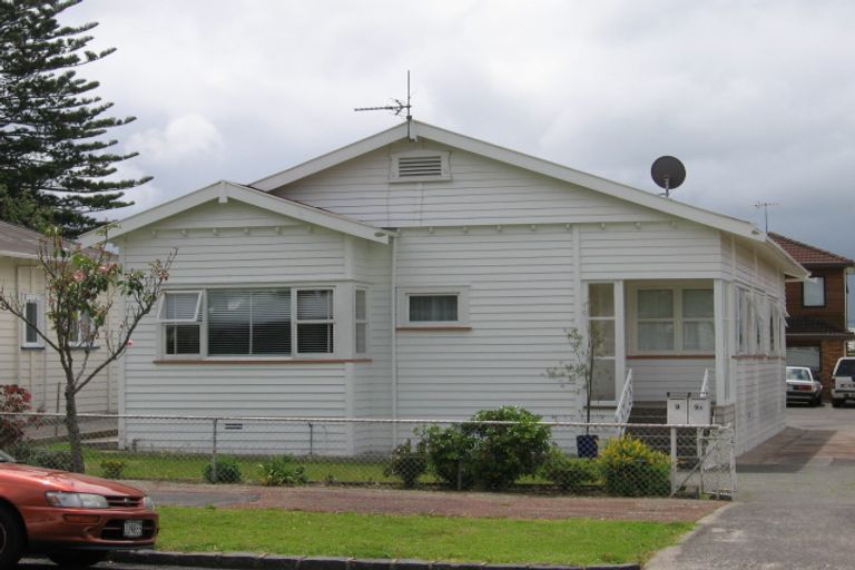 Photo of property in 9a Formby Avenue, Point Chevalier, Auckland, 1022