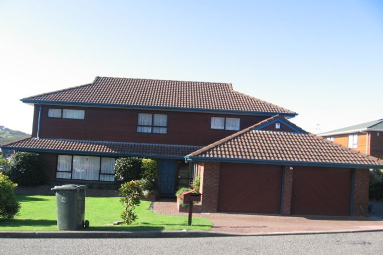 Photo of property in 1 Glendale Grove, Churton Park, Wellington, 6037
