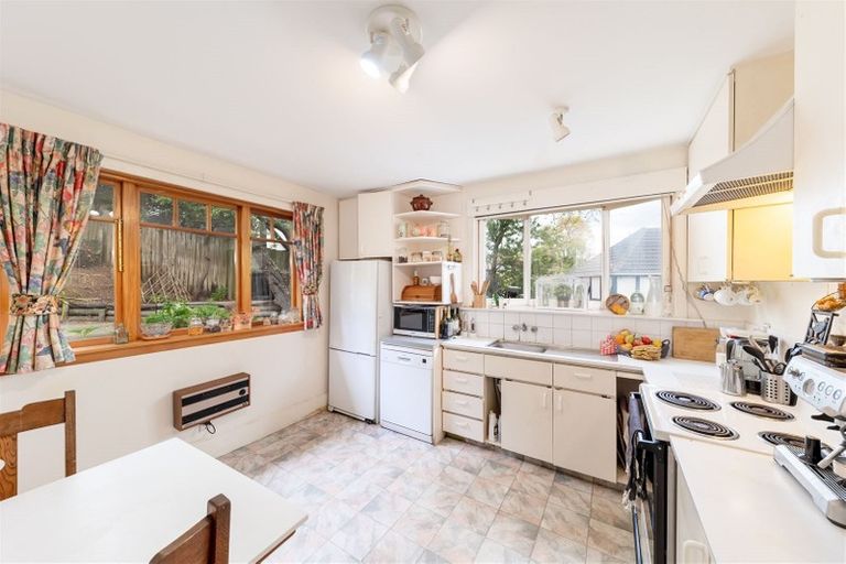 Photo of property in 57a Cashmere Road, Cashmere, Christchurch, 8022