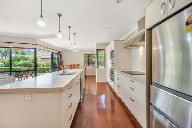 Photo of property in 90 Russell Robertson Drive, Havelock North, 4130