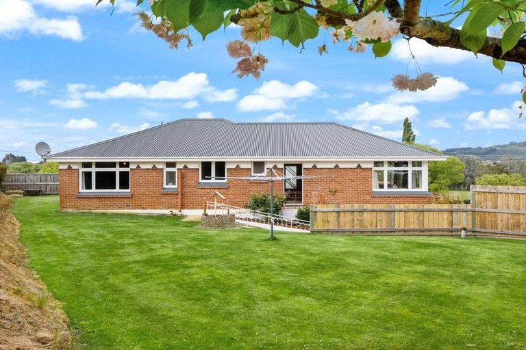 Photo of property in 1 Thomson Street, Green Island, Dunedin, 9018