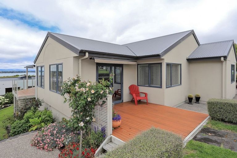 Photo of property in 1 Owen Place, Omokoroa, 3114