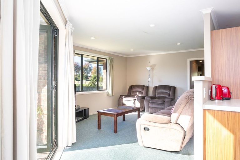 Photo of property in 3 Grace Avenue, Leamington, Cambridge, 3432