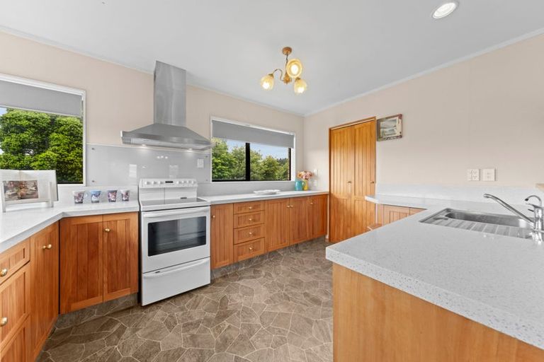 Photo of property in 5 Whakapaki Street, Urenui, 4375