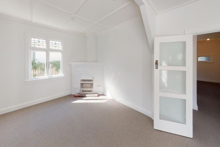 Photo of property in 26 Milverton Avenue, Hokowhitu, Palmerston North, 4410