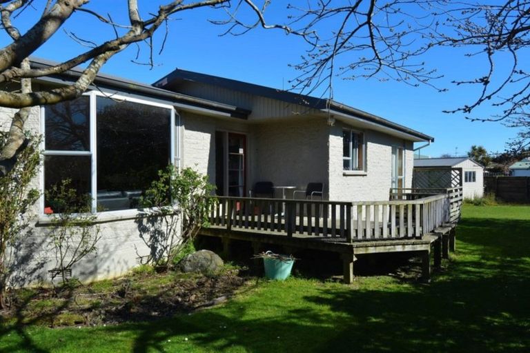 Photo of property in 63 Cunningham Street, Grasmere, Invercargill, 9810
