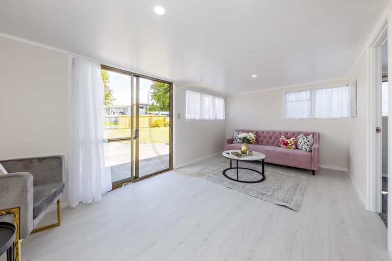 Photo of property in 78 Hyperion Drive, Randwick Park, Auckland, 2105