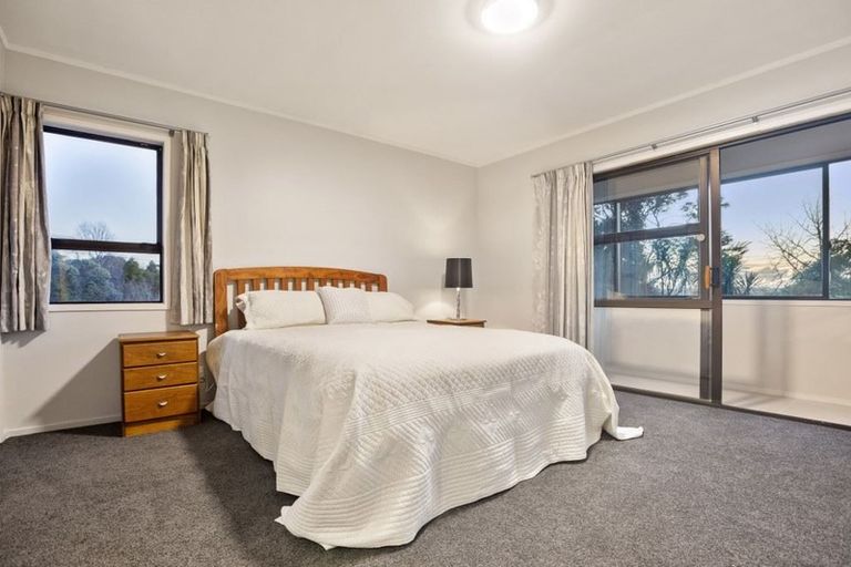 Photo of property in 28 Rahui Road, Greenhithe, Auckland, 0632