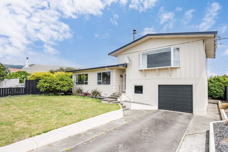 Photo of property in 19 Norwich Street, Stoke, Nelson, 7011