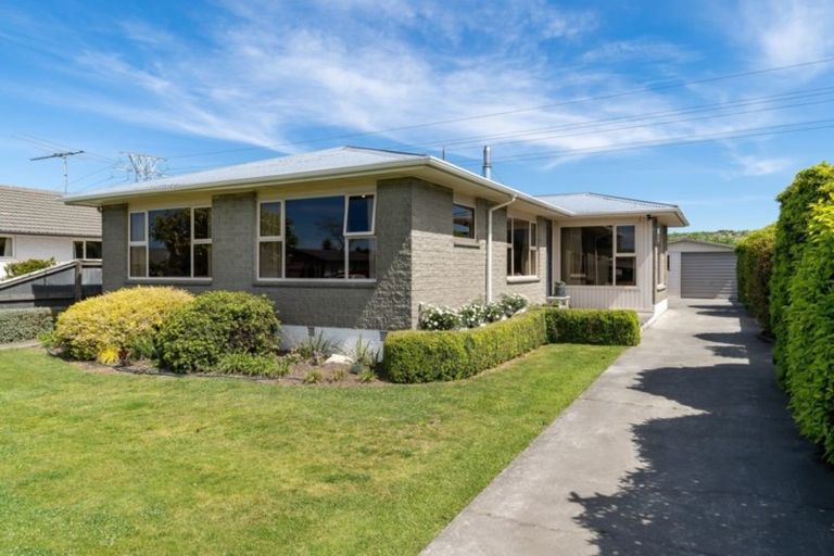 Photo of property in 33 Boston Avenue, Hornby, Christchurch, 8042