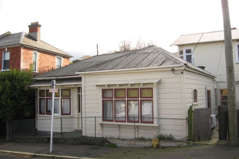 Photo of property in 17 Haig Street, Mornington, Dunedin, 9011